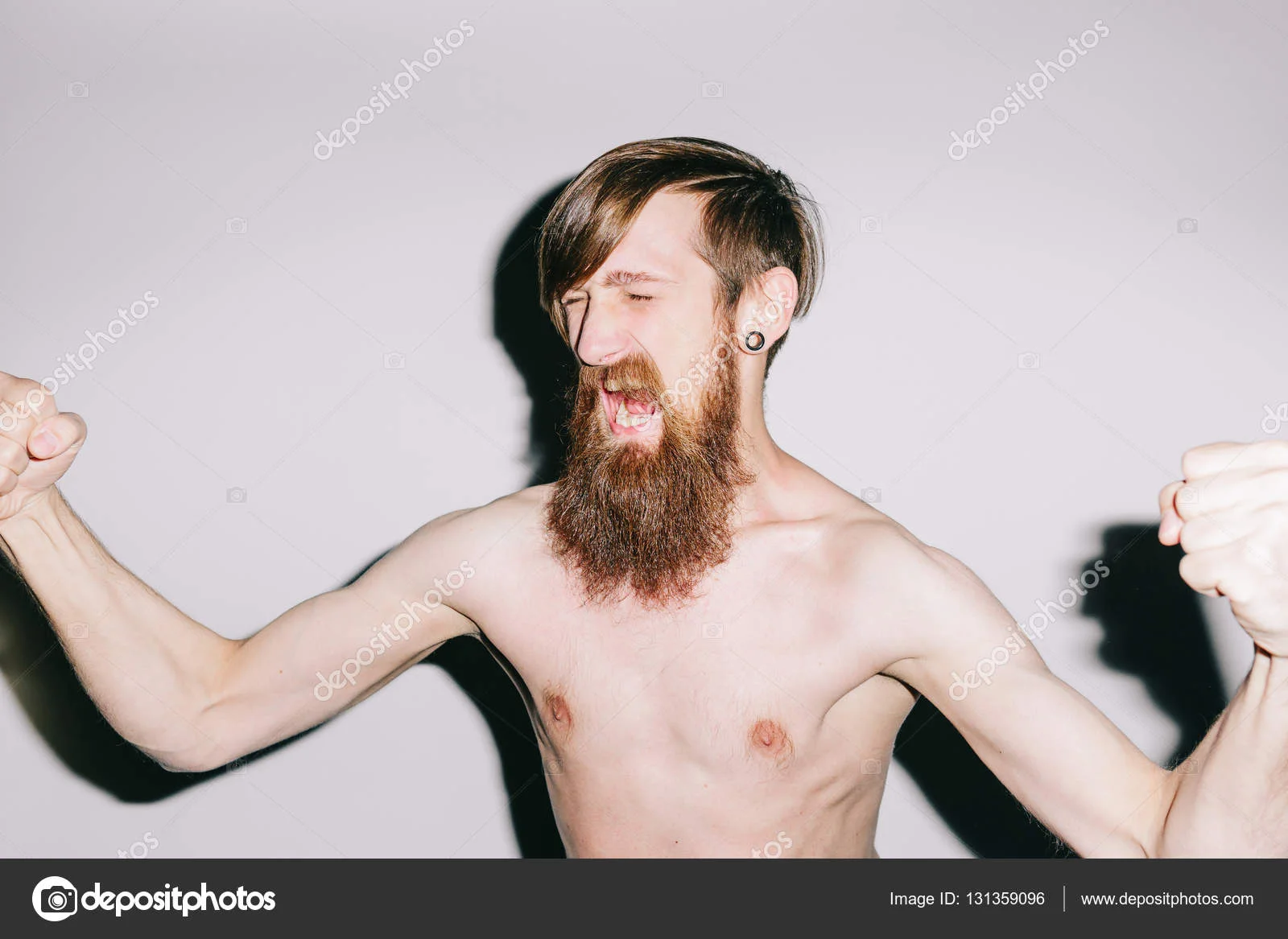 depositphotos_131359096-stock-photo-skinny-man-shouting-angrily.webp