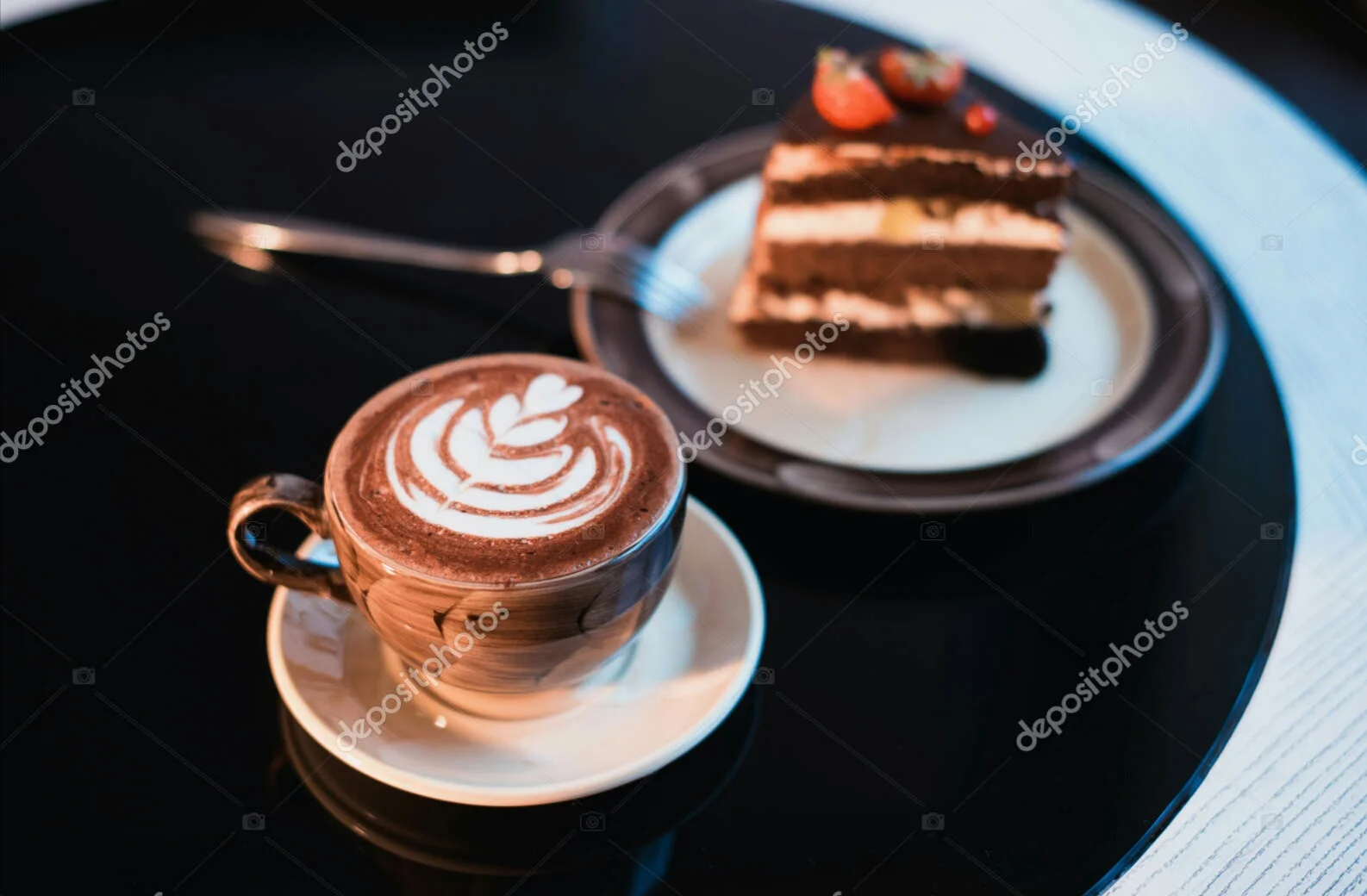 depositphotos_133861040-stock-photo-pieces-of-cake-slices-chocolate(1).webp