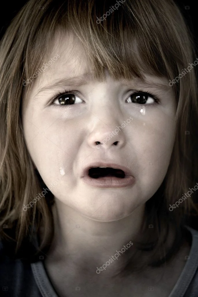 depositphotos_2287136-stock-photo-little-girl-crying-with-tears.webp
