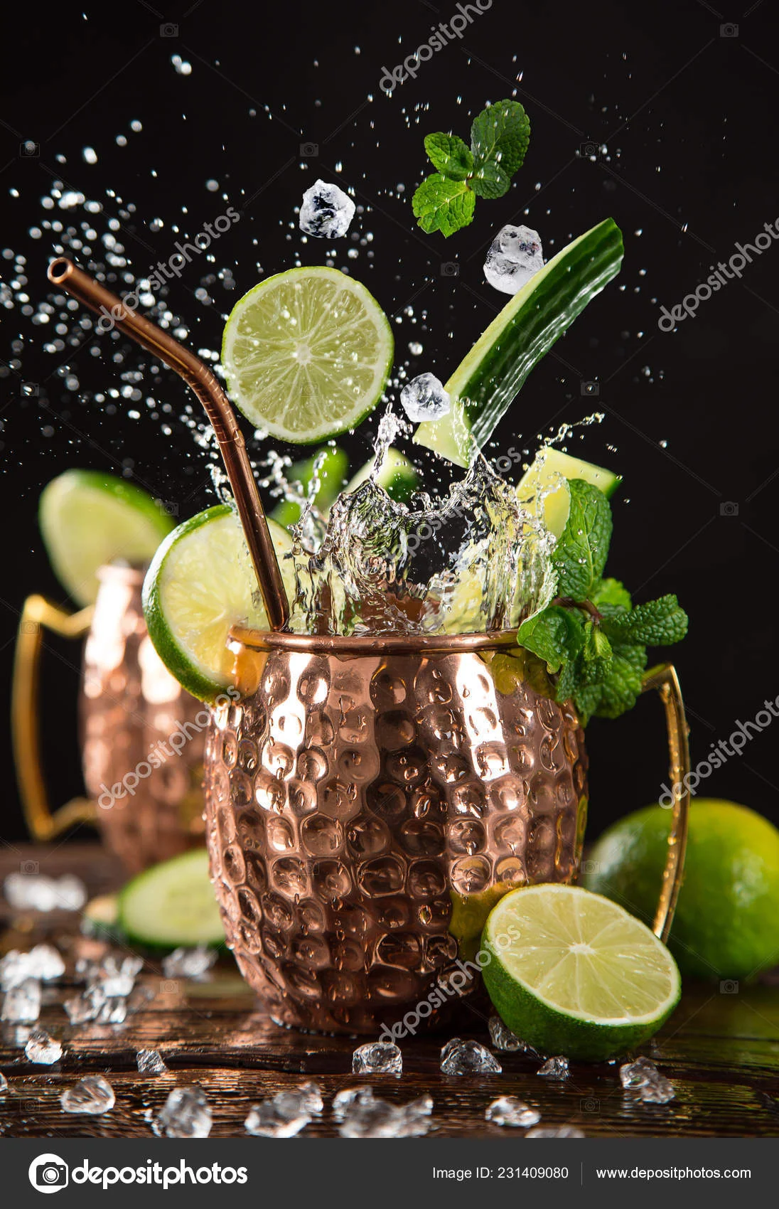 depositphotos_231409080-stock-photo-famous-splashing-moscow-mule-alcoholic.webp