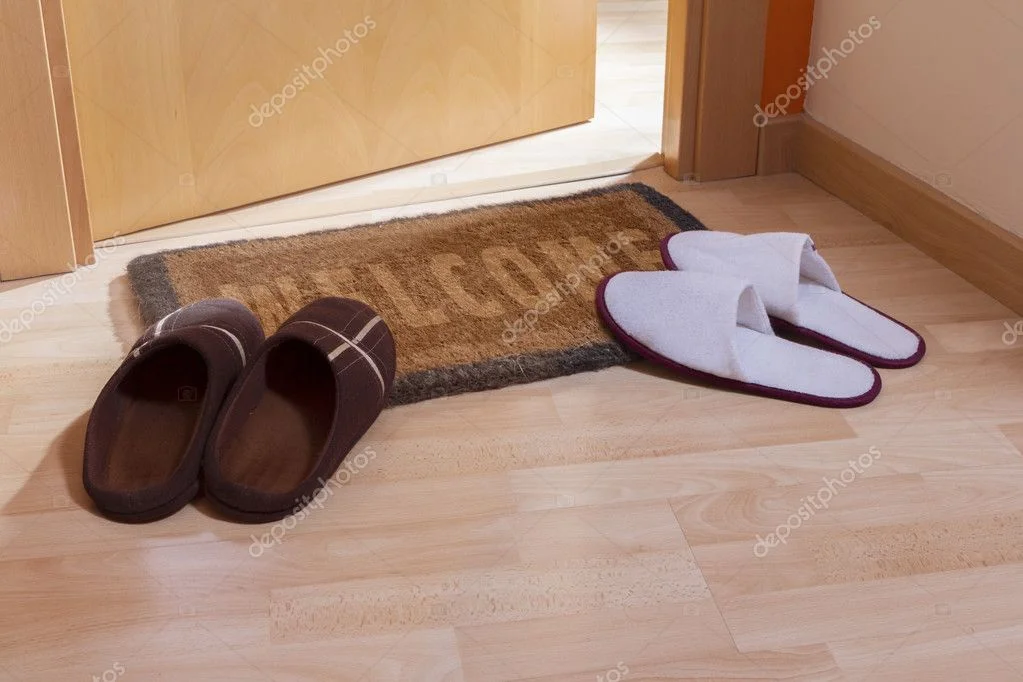 depositphotos_25153739-stock-photo-welcome-home-doormat-with-open.jpg