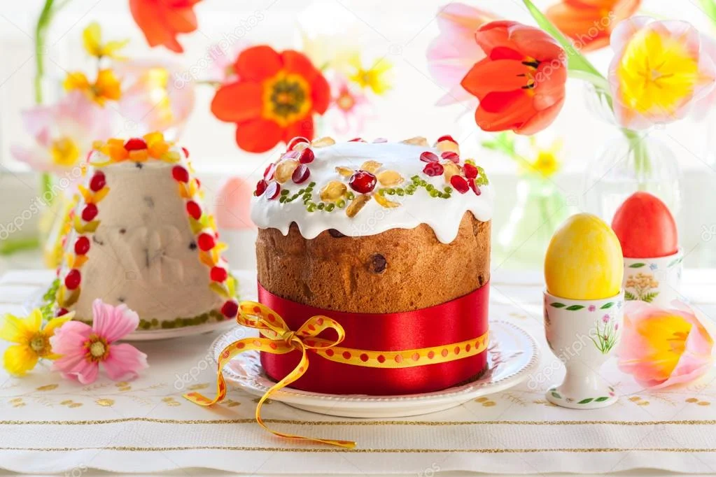 depositphotos_64759935-stock-photo-festive-easter-cake.webp