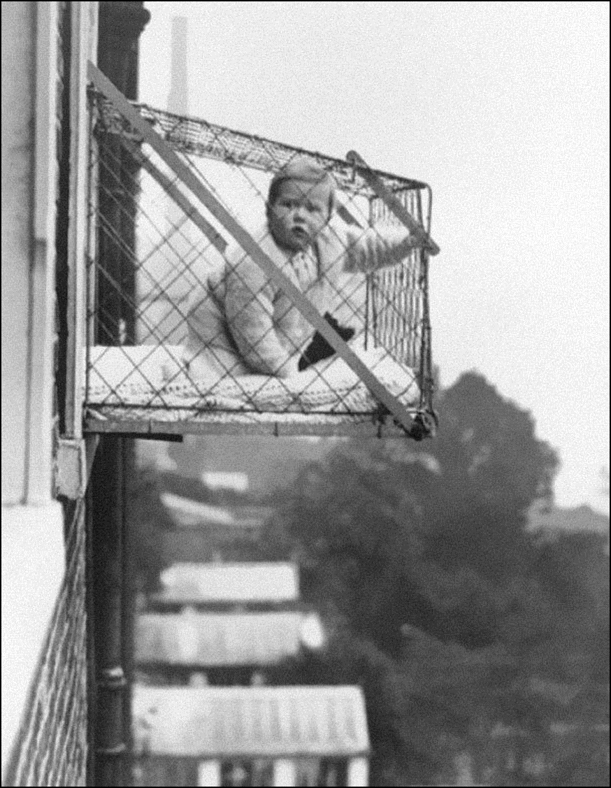 Детская клетка для пребывания ребенка на свежем воздухе, 1937.png