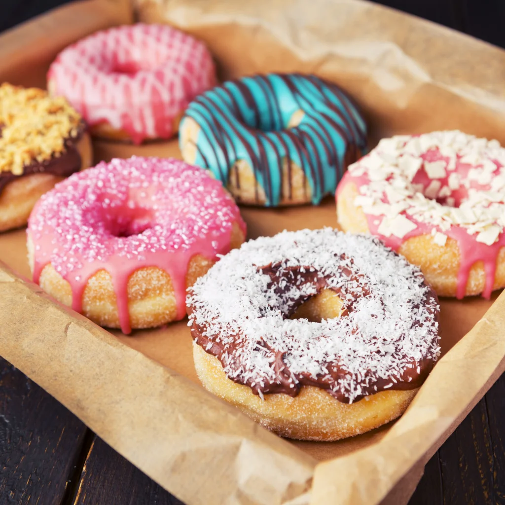 donuts-colorful-ponchiki-glazur.webp