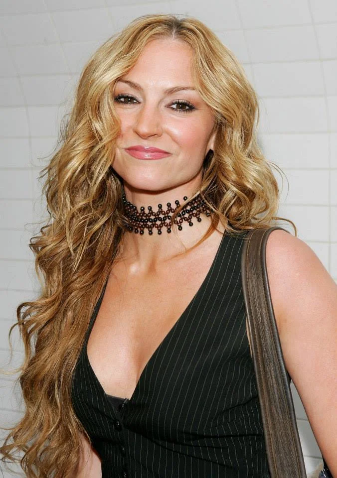 drea-de-matteo.webp