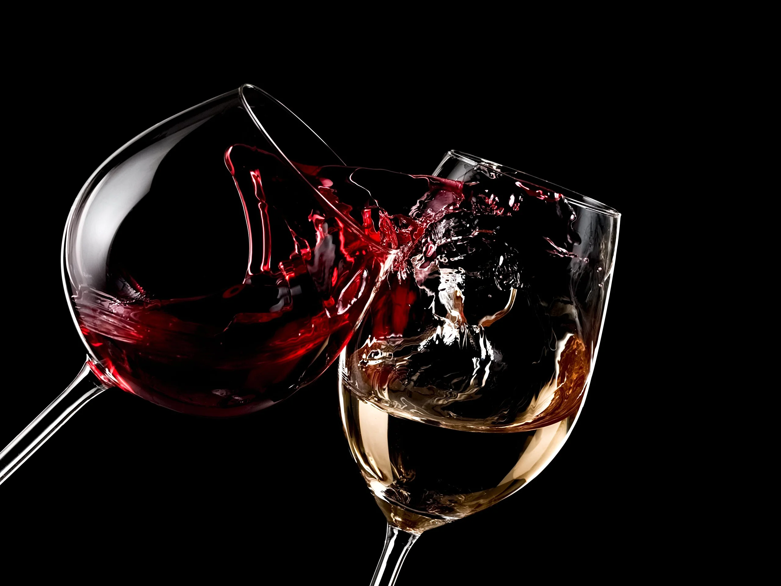 Drinks_Wine_Stemware_Two_472887.webp