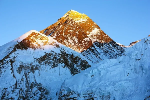 everest-7.webp