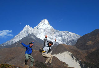 everest-base-camp-trek-320.jpg