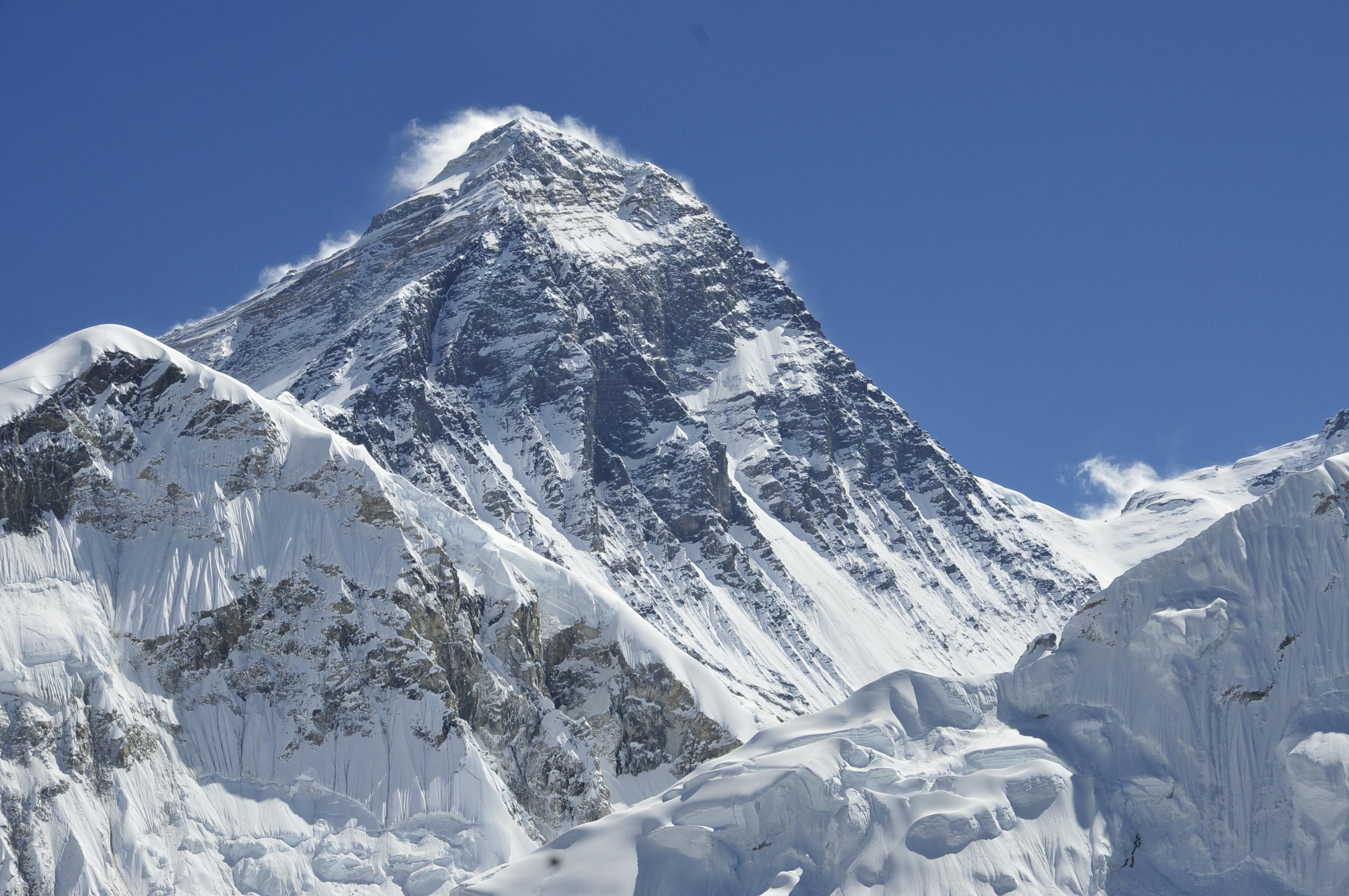 Everest-Pic.jpg