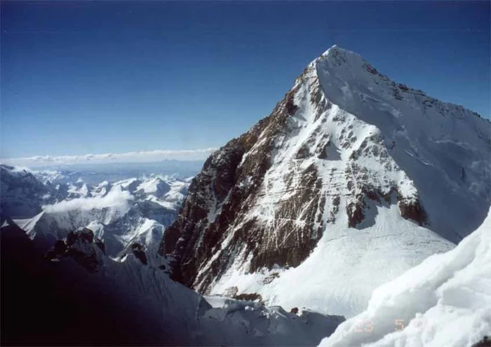 everest1.webp
