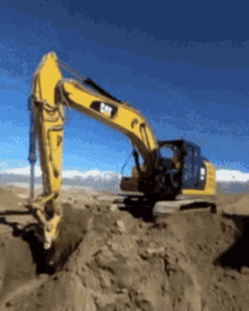 excavator-digging.gif