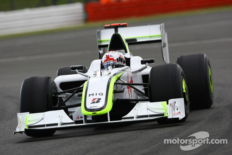 f1-british-gp-2009-jenson-button-brawn-gp-wave-his-hand.jpg