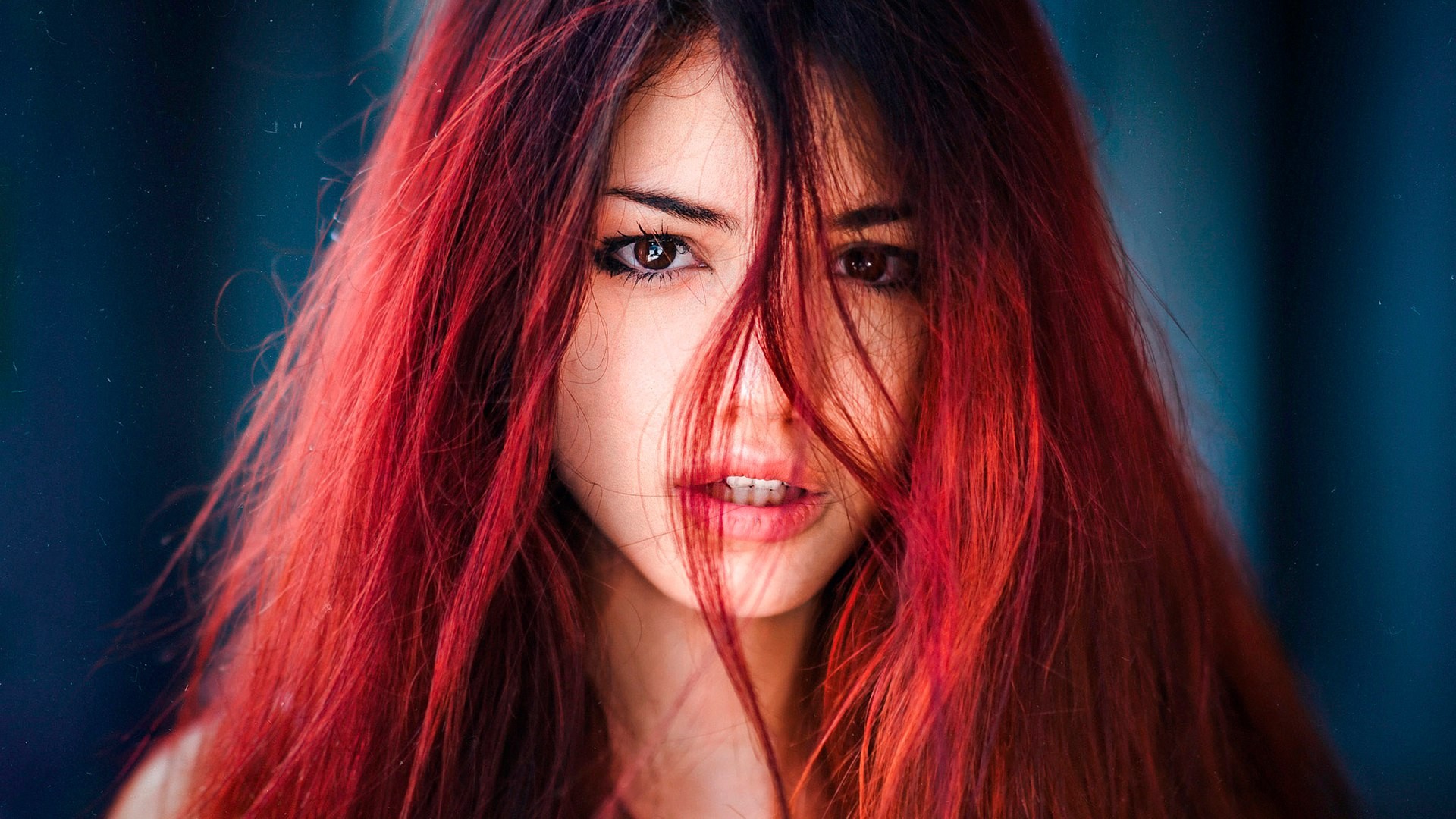 face-women-redhead-model-red-photography-hair-mouth-nose-Delaia-Gonzalez-head-singing-color-gi...jpg