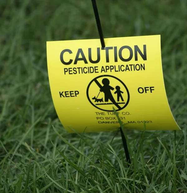 fact_pesticidy02.webp