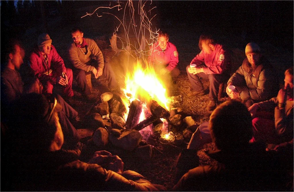 feeding-the-campfire-developing-a-content-strategy-for-your-VVJLfq-clipart.webp