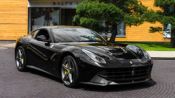Ferrari-F12-Berlinetta-превью.webp