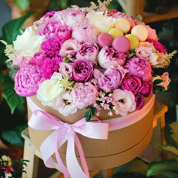 flowers_in_boxes_10.600x600.webp