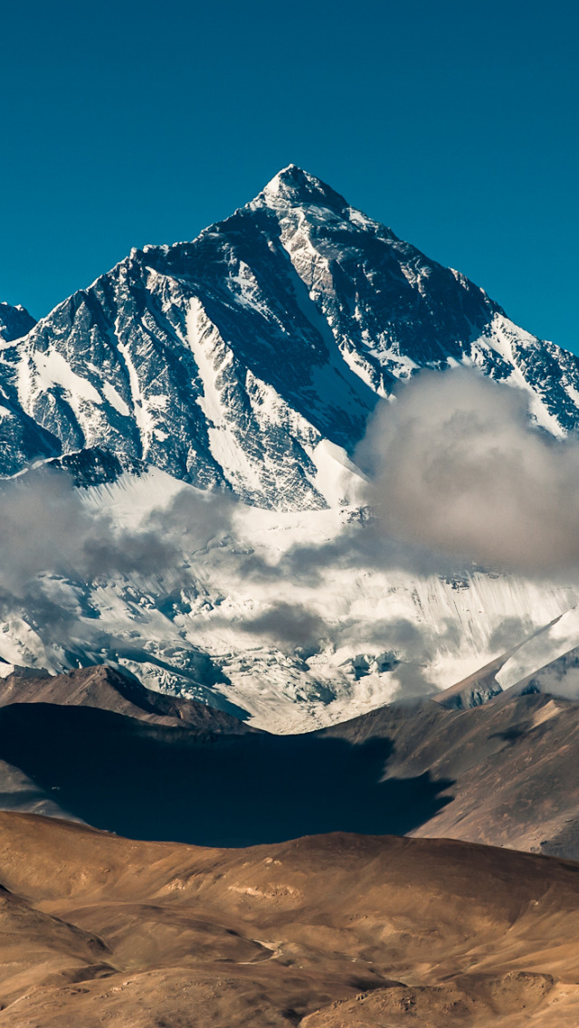 gora-dzhomolungma-everest.jpg