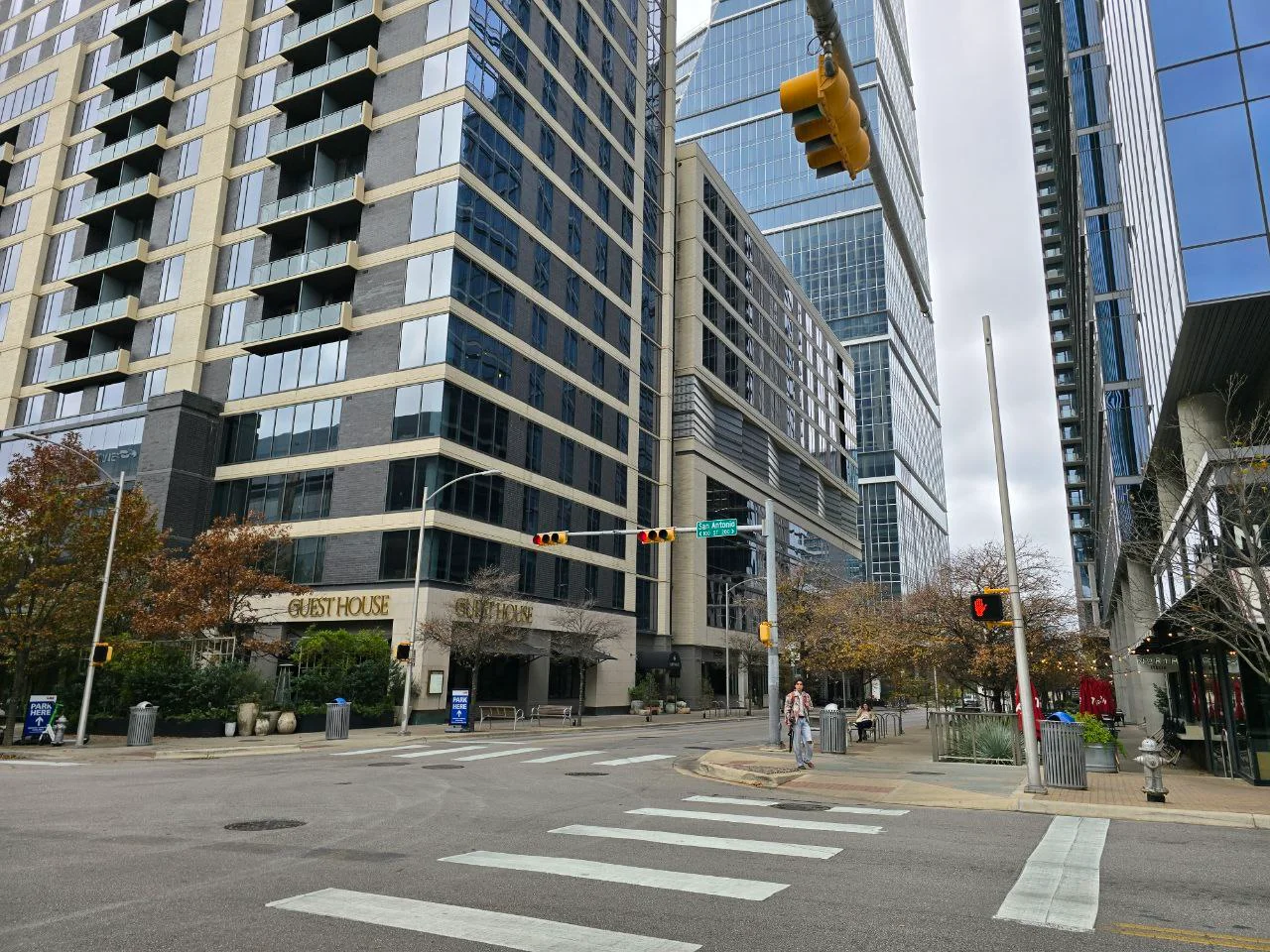 город лор.webp