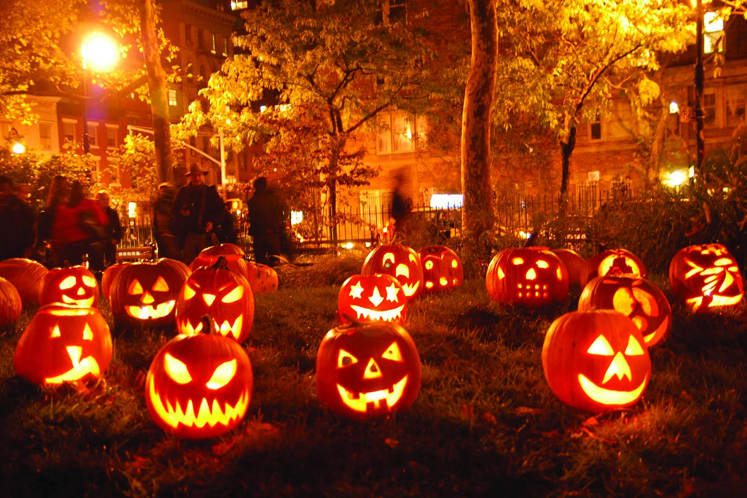 halloween_usa_02.webp
