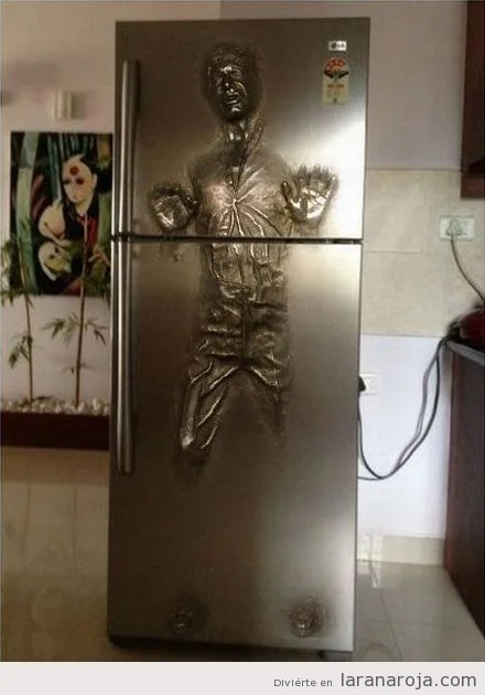 hans-solo-carbonita-nevera-friki.webp