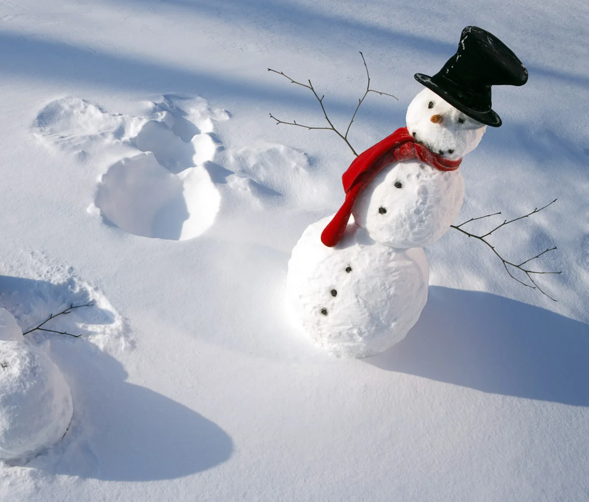 Happy-Snowman-1200x1024.webp