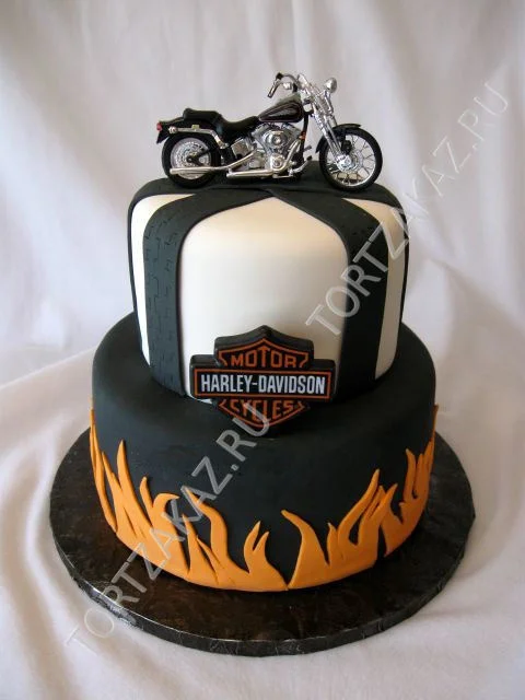 harley_cake_008tsm.webp