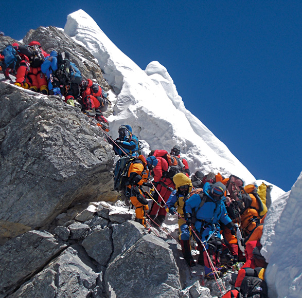 hilary-step-climbers-on-Mount-Everest.jpg