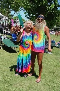 hippie_old1.webp