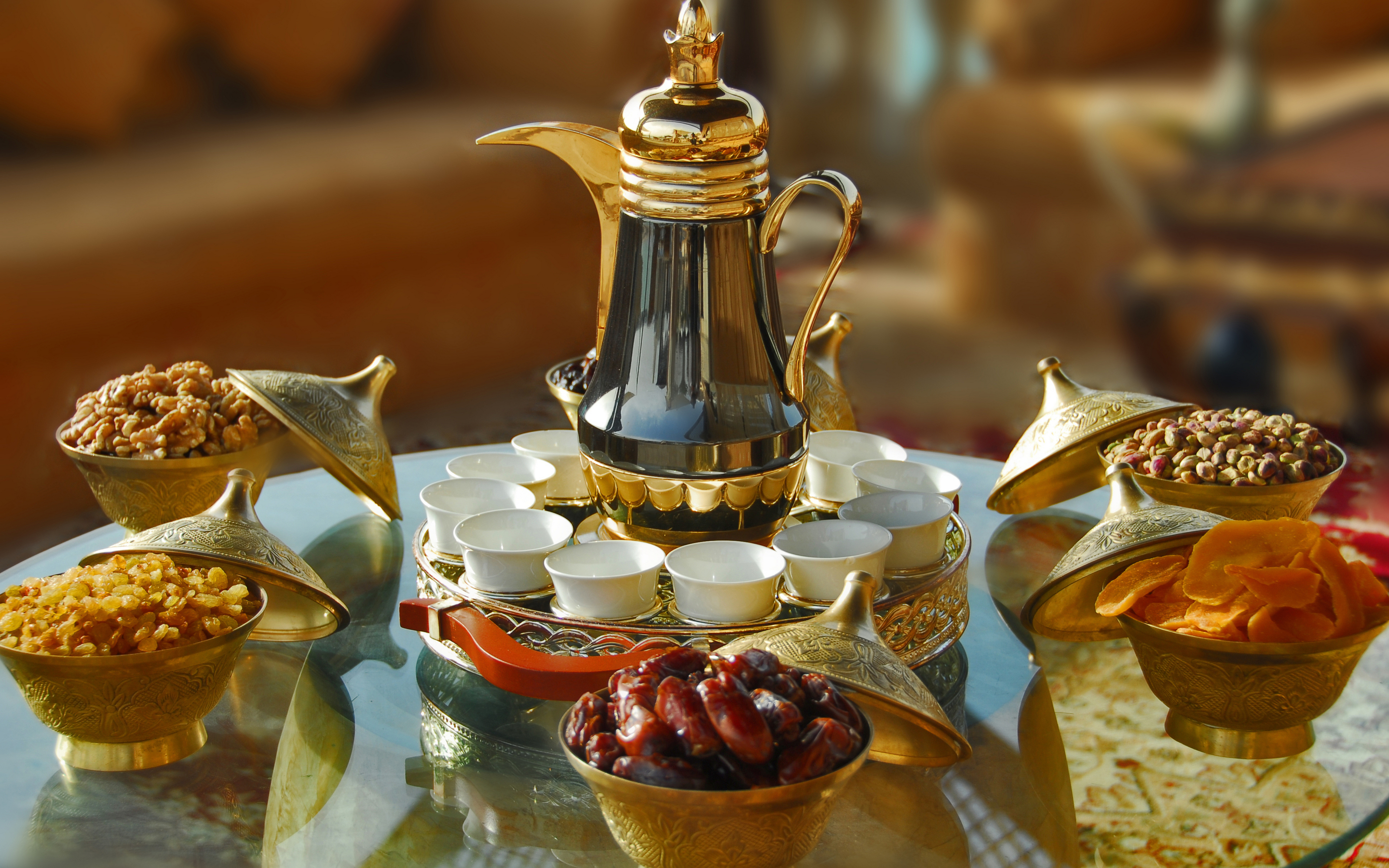 iftar-cups-glass-table.jpg