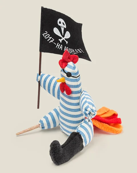 igrushka-petuh-pirat-2017-na-abordazh_2-480x606.webp
