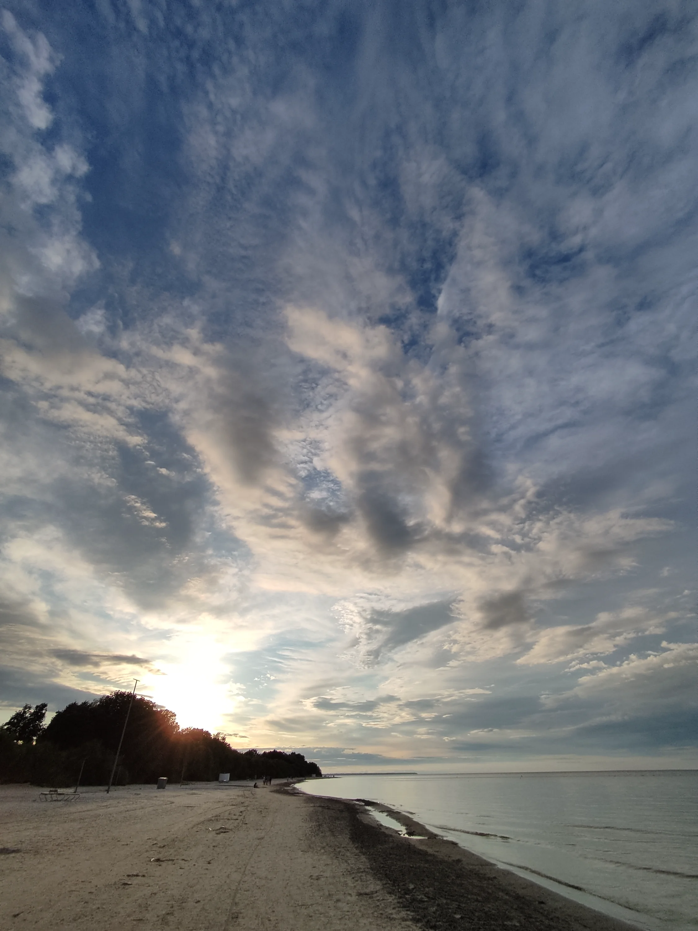 IMG_20250804_202318.webp