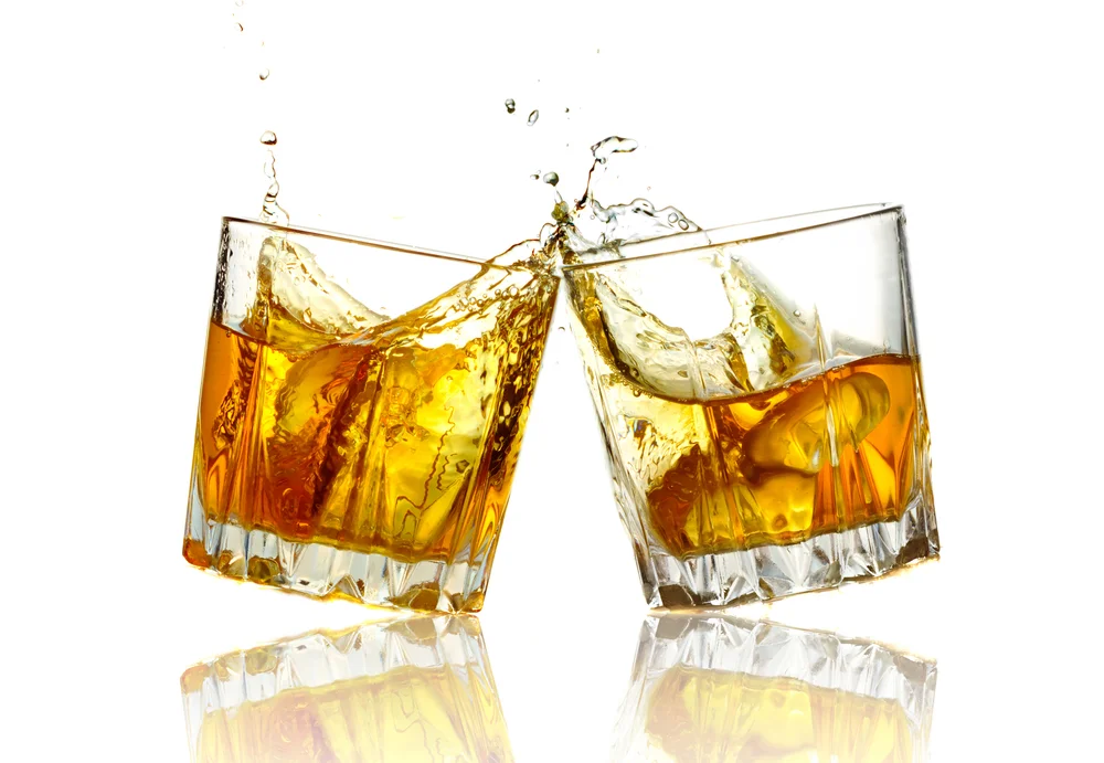 irish-versus-scotch-whiskey.webp