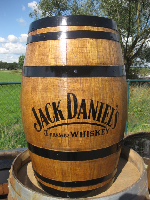 jack daniels 60 liter1.jpg