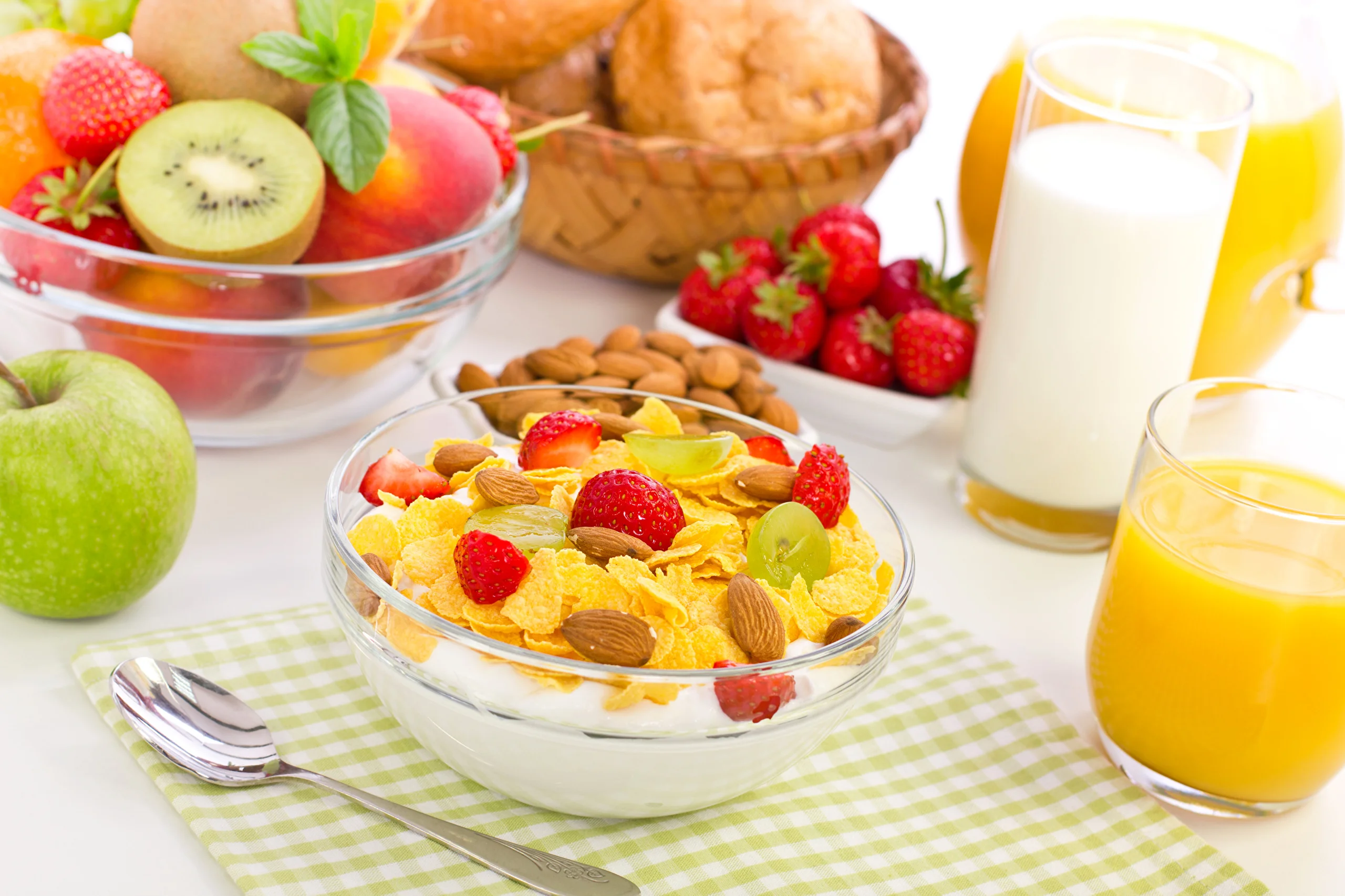 Juice_Muesli_Fruit_487654.webp
