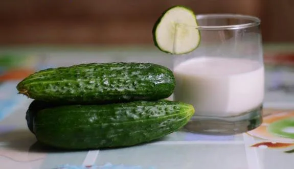 kefir-i-ogurci.webp