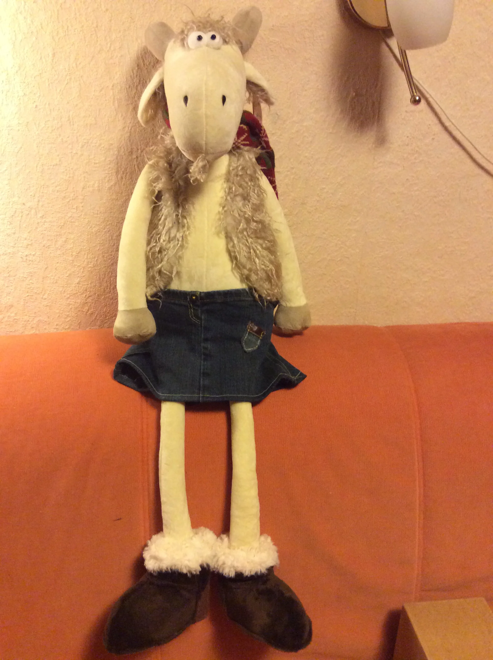 козлик в юбке.webp