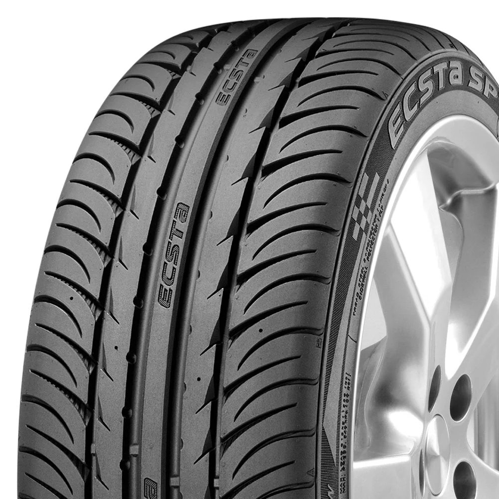 kumho-ecsta-spt-close-up.webp
