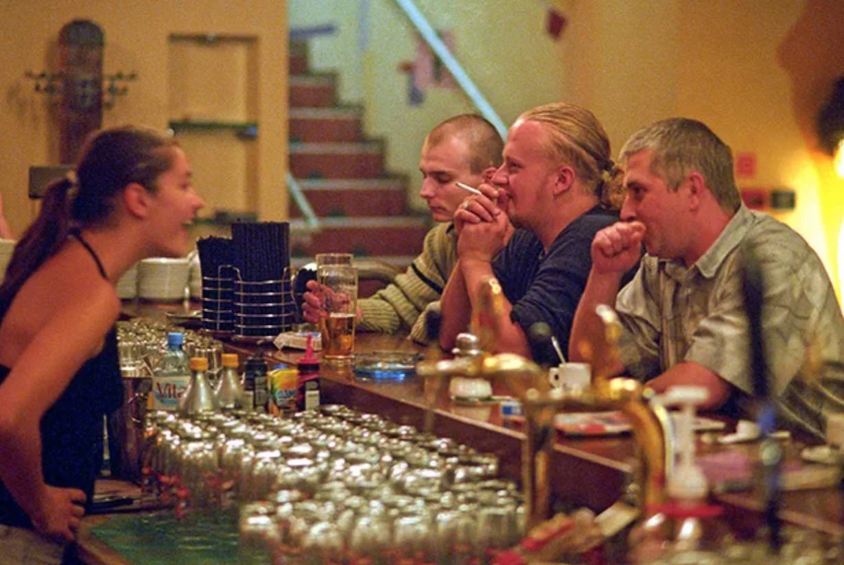 Курение с алкоголем.webp