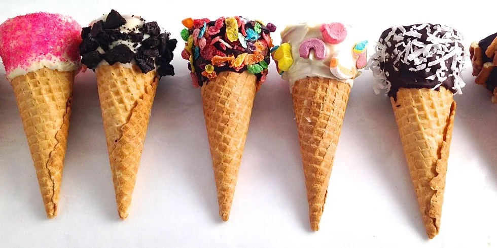 landscape-1435086195-ice-cream-cones-delish-9.webp