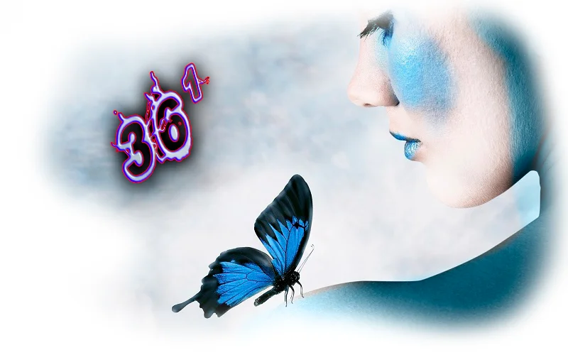 Люди в синем.webp