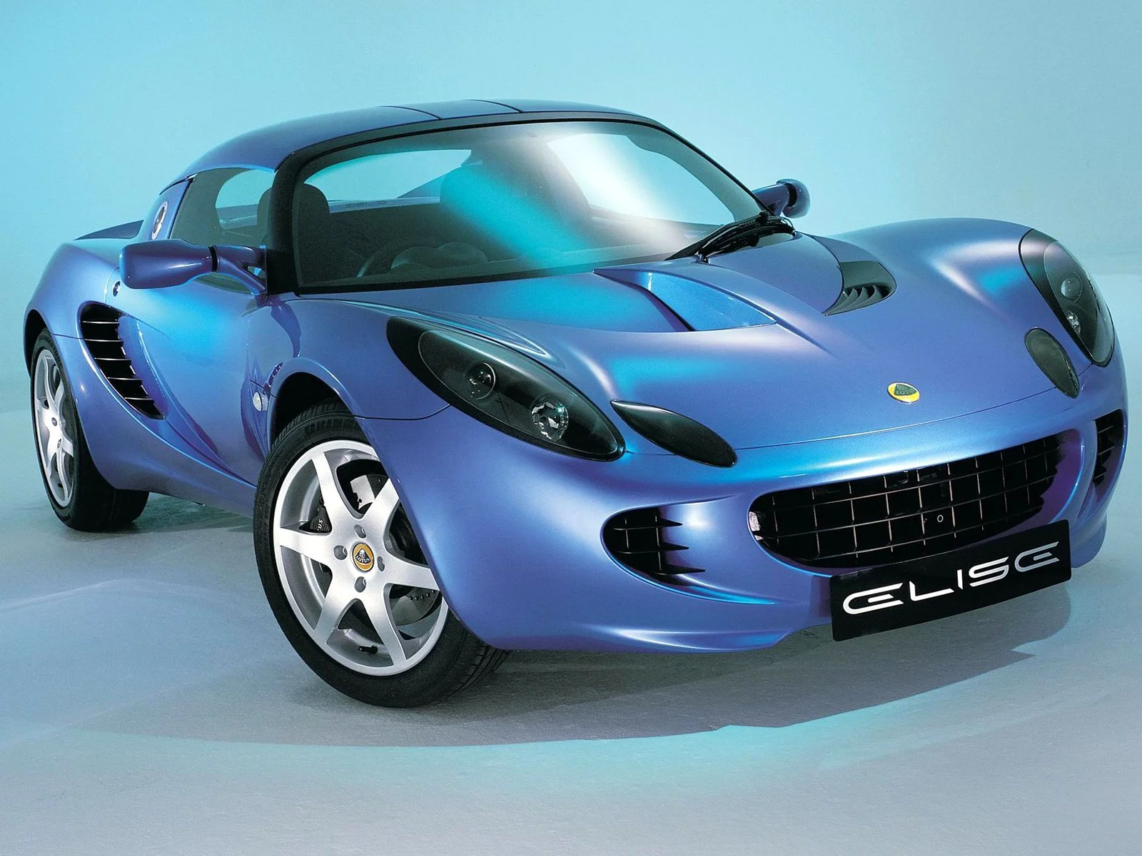 Lotus_Elise_Cabriolet_2001.webp