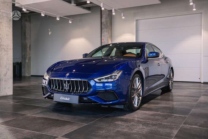 maserati-ghibli-3-0-l-sedanas-2019-benzinas.jpg