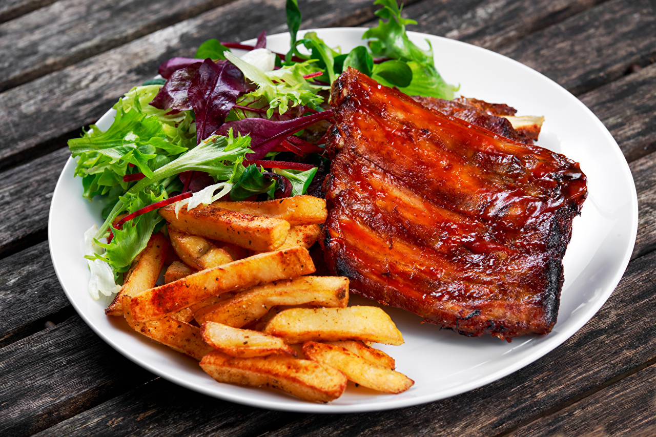 Meat_products_French_fries_Vegetables_Plate_536157_1280x853.jpg