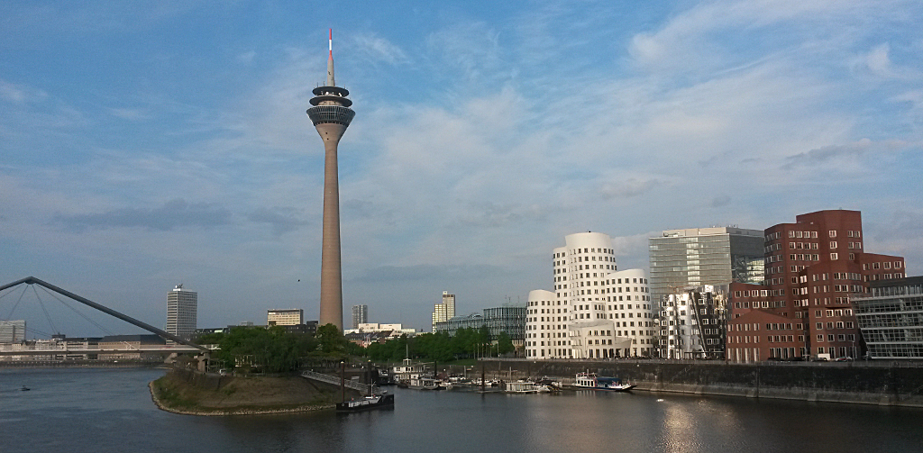 Medienhafen 1.jpg