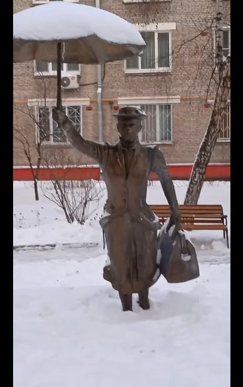 мэри поппинс.webp