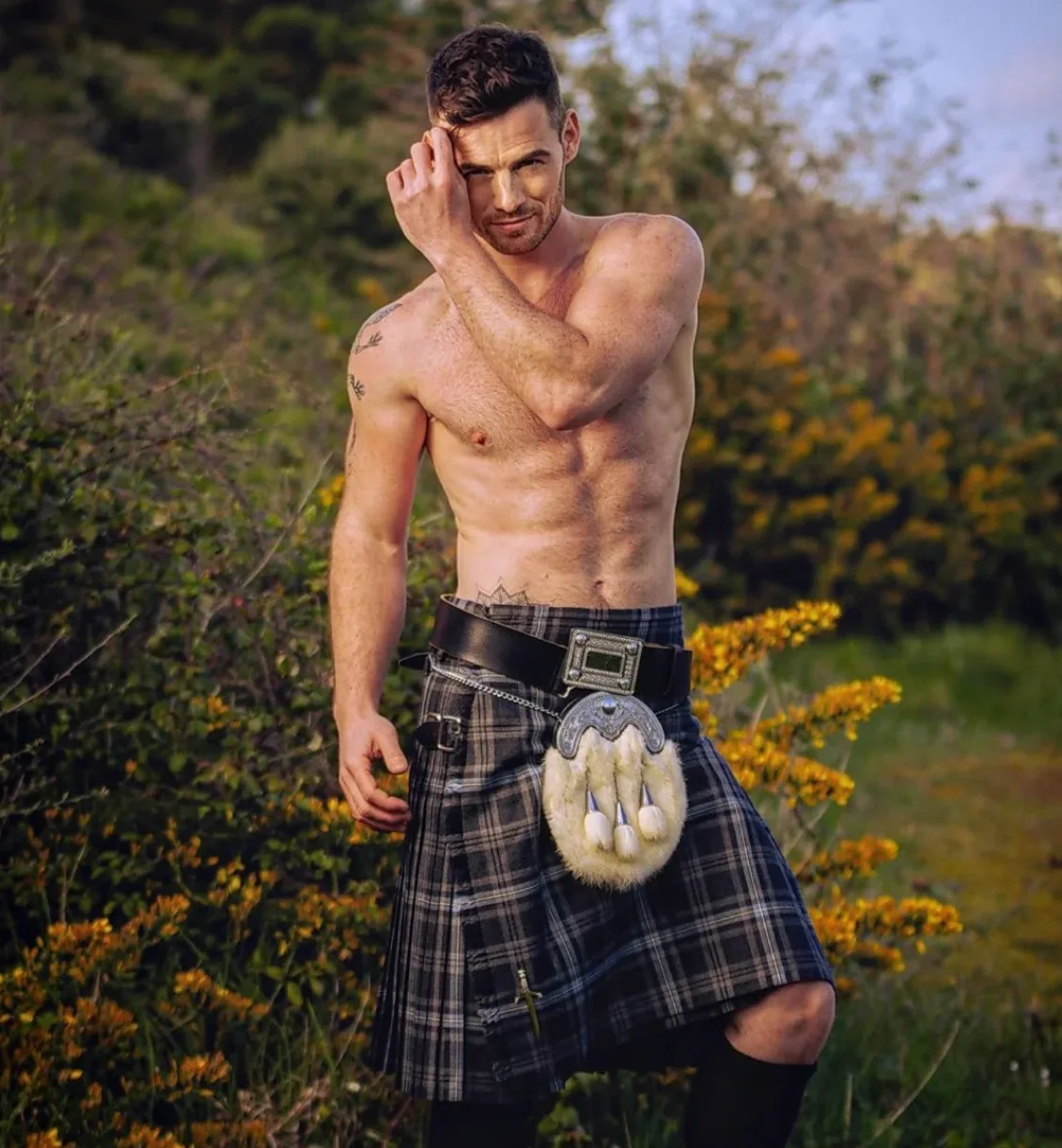 men-in-kilts-7.11.22-ashley-casey-and-kilted-photography.webp