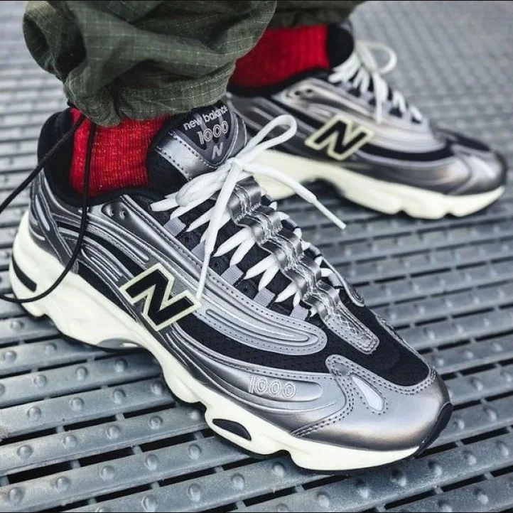 nb1000silver3-722x722.jpg