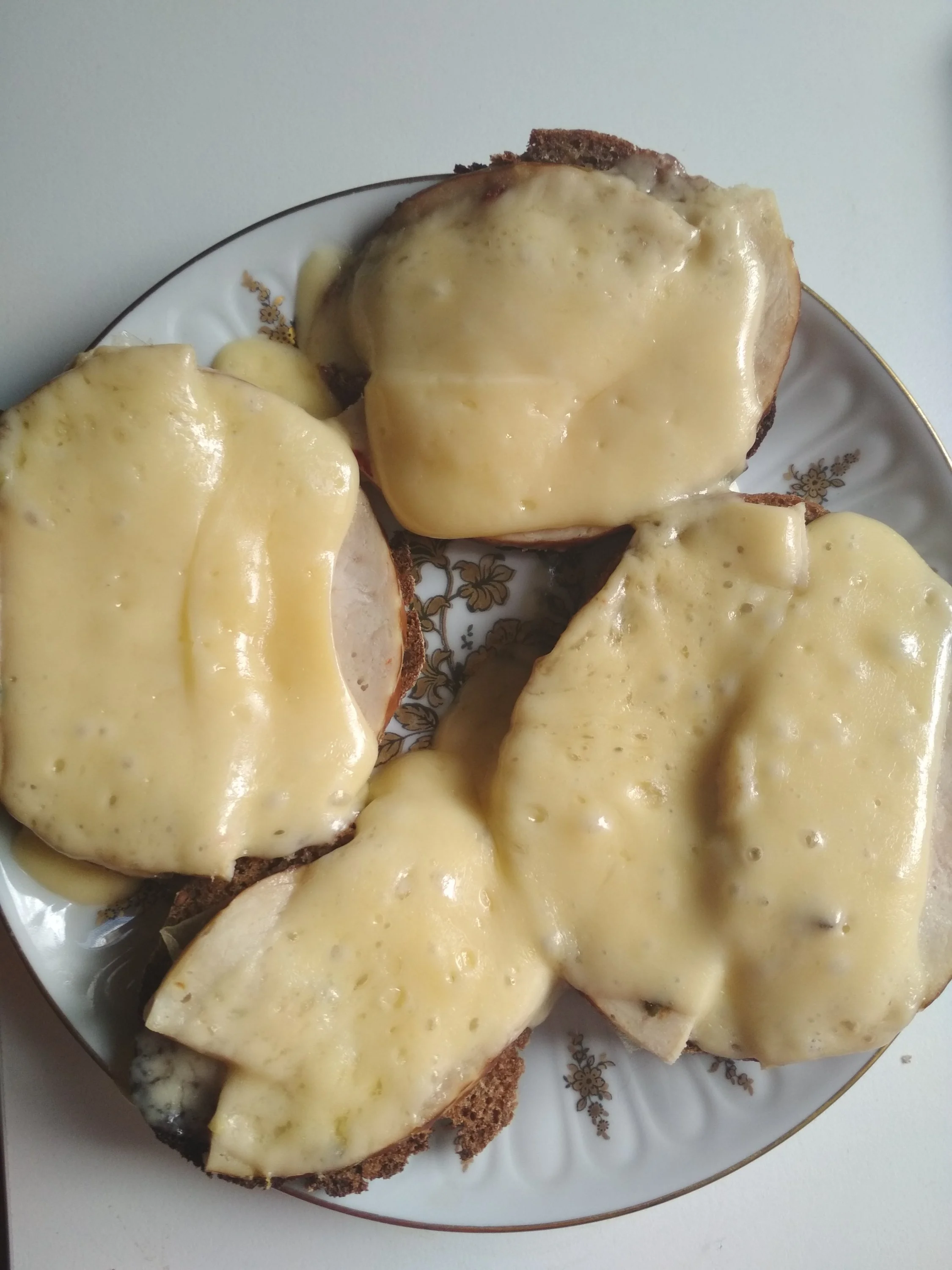 №6 бутерброды с сыром.webp