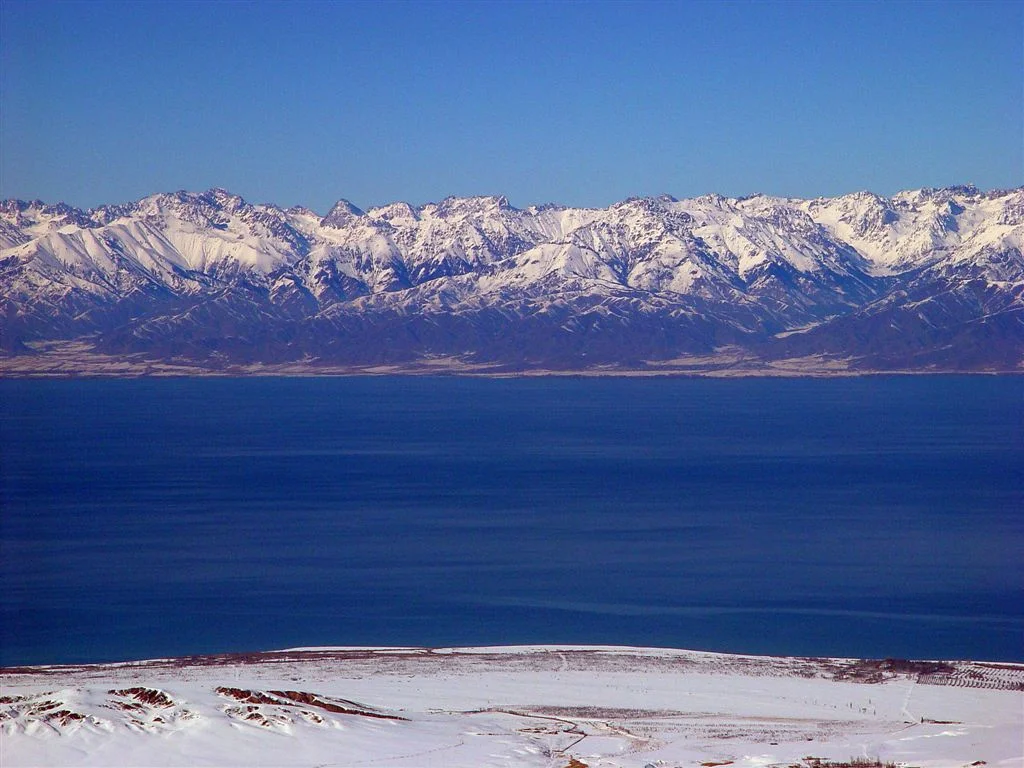 Ozero-Issyk-Kul.webp